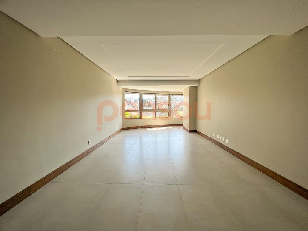 Apartamento 3 Dormitórios