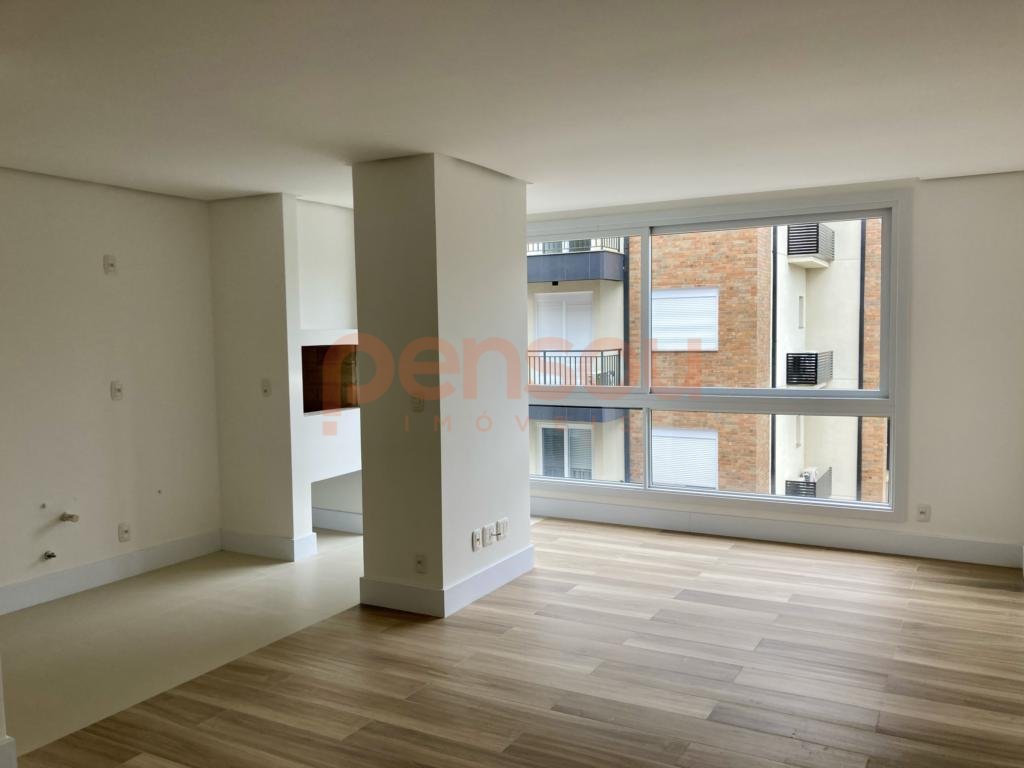 Apartamento 3 Dormitórios