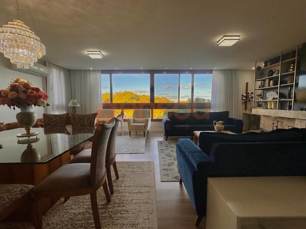Apartamento 3 Dormitórios